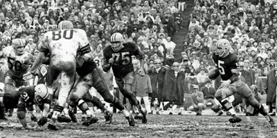 TMJ4 News - We've lost one of the all-time greats. Paul Hornung's Packers  won championships in 1961, 1962, and 1965, along with winning Super Bowl I  in 1967. RIP.