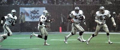 Ex-Raider Reggie Kinlaw retells story of Super Bowl XV