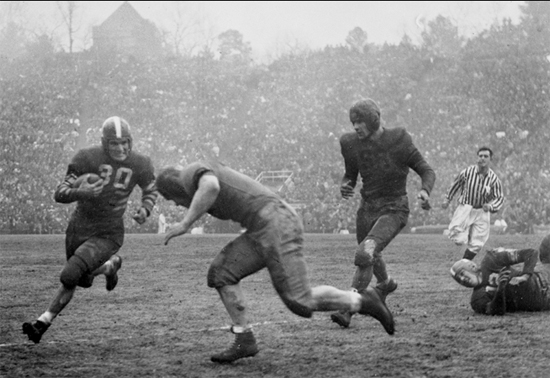 1942 Rose Bowl action