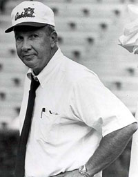 Coach Pat Dye, Auburn